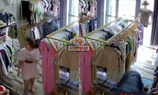 Tiếp tục một vụ uy hiếp hiếp dâm chủ shop quần áo