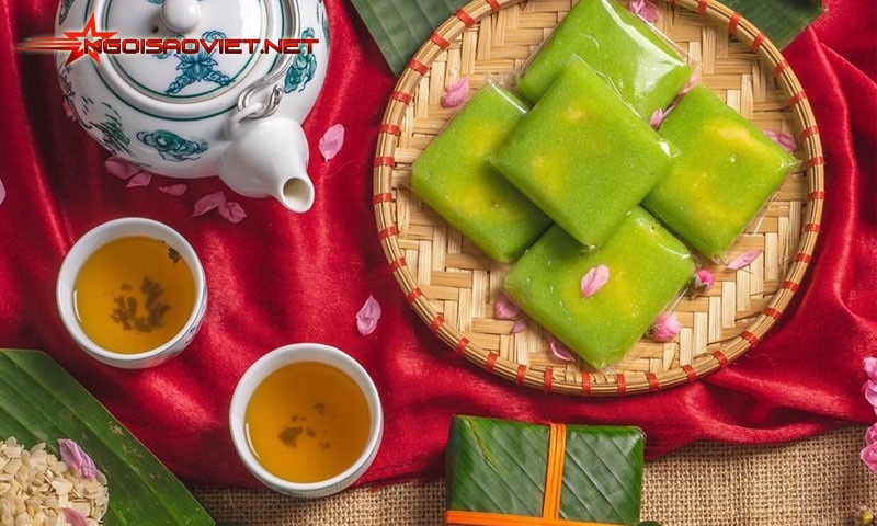 Bánh cốm xanh trong veo