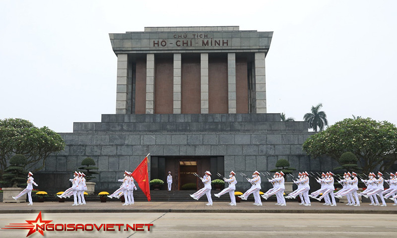 Lăng Chủ tịch Hồ Chí Minh