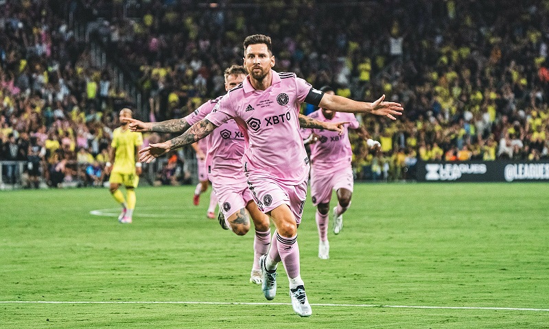 Messi ghi 10 bàn thắng trong 7 trận ra sân