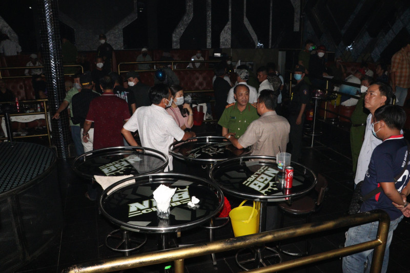 56 thanh niên dương tính ma tuý tại quán bar Beer Club N68