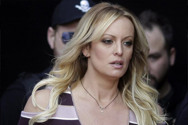 Stormy Daniels – người kiện ông Trump về việc đe dọa