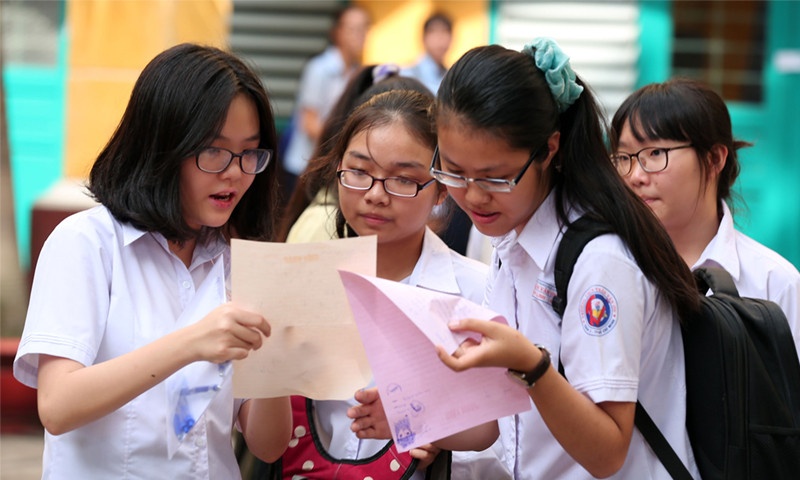 Thí sinh tham gia ba bài thi độc lập là Ngoại ngữ, Toán và Ngữ Văn