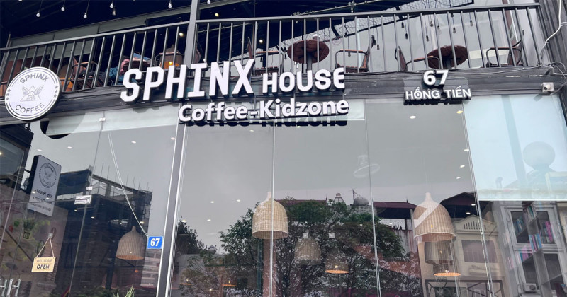 Vỉa hè trước quán coffee SPHINX HOUSE nơi chị Vũ Thị Thu Hải bị mất xe