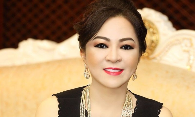 Gia hạn tạm giam bà Nguyễn Phương Hằng thêm 60 ngày